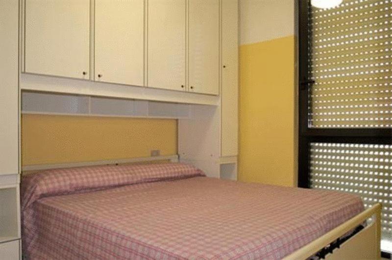 Residence Nettuno Campomarino  Buitenkant foto