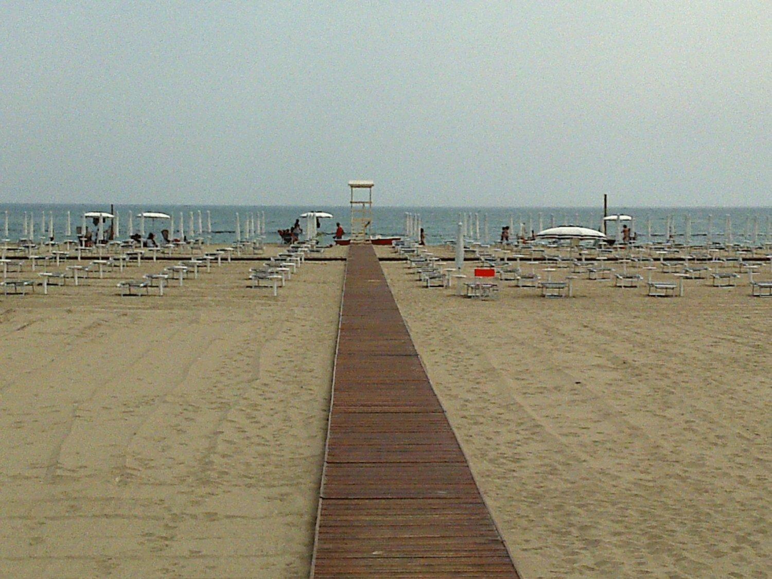 Residence Nettuno Campomarino  Buitenkant foto